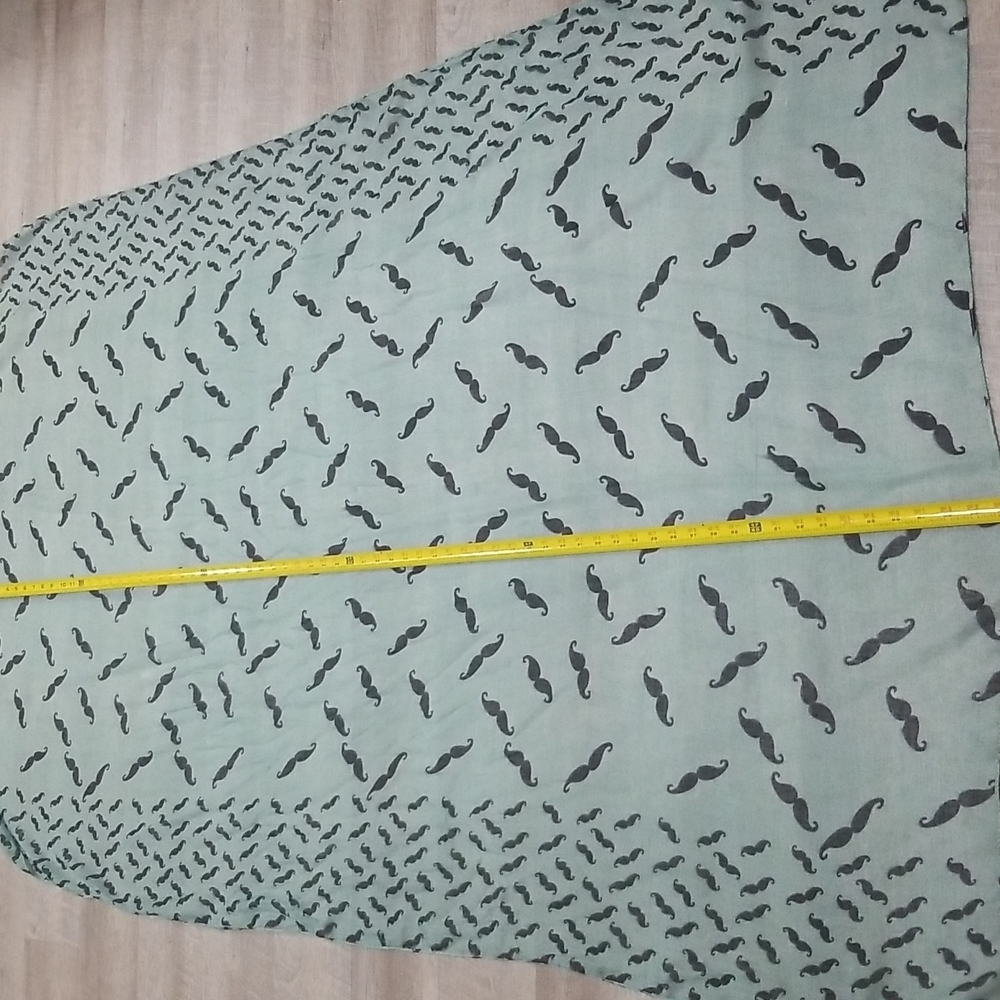 Scarf - Large Scarf Mustache Pattern - image 7